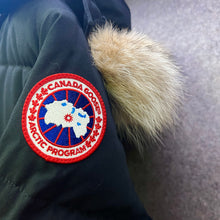 Load image into Gallery viewer, Canada Goose Mystique Parka