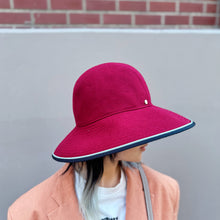 Load image into Gallery viewer, Hermes Red Hat TWS