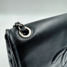 Load image into Gallery viewer, CHANEL QUILTED Calfskin FLAP BAG BLACK TWS