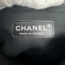 Load image into Gallery viewer, CHANEL QUILTED Calfskin FLAP BAG BLACK TWS