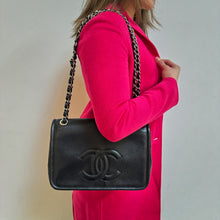Load image into Gallery viewer, CHANEL QUILTED Calfskin FLAP BAG BLACK TWS