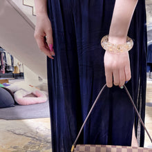 Load image into Gallery viewer, Louis VuittLo Bracelet inclusion gm monogram