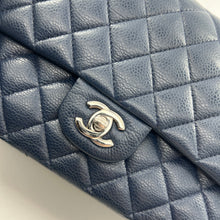 Load image into Gallery viewer, Chanel Caviar Medium Classic Double Flap year2012 (ND)