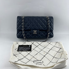 Load image into Gallery viewer, Chanel Caviar Medium Classic Double Flap year2012 (ND)