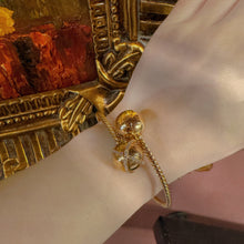 Load image into Gallery viewer, DavId Yurman 18K Yellow Gold Diamond Solari Bypass Bracelet