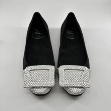 Load image into Gallery viewer, Roger Vivier Crystal Flat