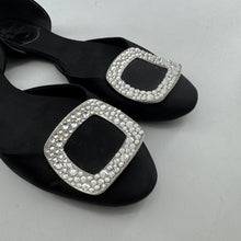 Load image into Gallery viewer, Roger Vivier pumps crystal buckle