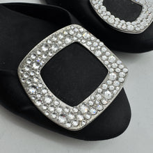 Load image into Gallery viewer, Roger Vivier pumps crystal buckle