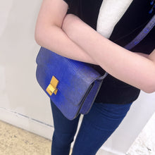 Load image into Gallery viewer, Celine Lizard Box Bag