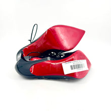 Load image into Gallery viewer, Christian Louboutin Black Heels Size 36