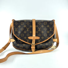 Load image into Gallery viewer, Louis Vuitton Saumur28 Crossbody Bag TWS