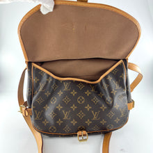 Load image into Gallery viewer, Louis Vuitton Saumur28 Crossbody Bag TWS
