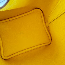 Load image into Gallery viewer, Hermes picotin lemoncello lock 18 Bag