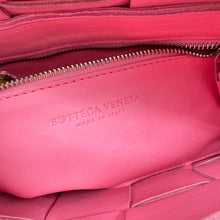 Load image into Gallery viewer, BOTTEGA VENETA Pink Cassette Bag