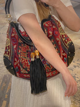 Load image into Gallery viewer, Gucci Run-way Python Large Babouska Indy Applique Shoulder Bag
