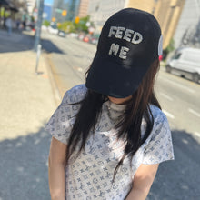 Load image into Gallery viewer, Laurence&Chico Black Cap with Pearl