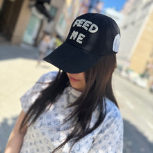 Load image into Gallery viewer, Laurence&Chico Black Cap with Pearl