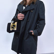 Load image into Gallery viewer, Burberry trench coat