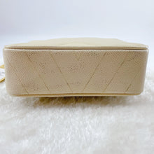 Load image into Gallery viewer, Chanel Cream Vintage Caviar Leather V Stitch Shoulder Bag