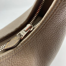Load image into Gallery viewer, Hermes Etupe color shoulder bag