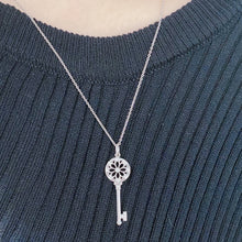Load image into Gallery viewer, Tiffany Key Necklace