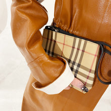Load image into Gallery viewer, Burberry Plaid Pouch