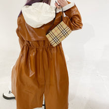 Load image into Gallery viewer, Burberry Plaid Pouch