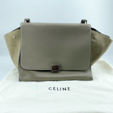 Load image into Gallery viewer, Celine Leather Trapeze Large Tote TWS