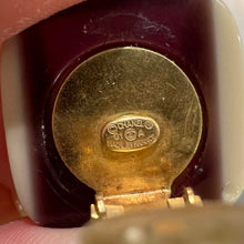 Load image into Gallery viewer, CHANEL CC logo earrings