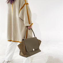 Load image into Gallery viewer, Celine Leather Trapeze Large Tote TWS