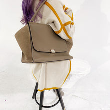 Load image into Gallery viewer, Celine Leather Trapeze Large Tote TWS