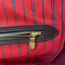Load image into Gallery viewer, Louis Vuitton Damier Neverfull MM