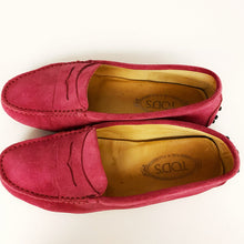 Load image into Gallery viewer, Tod's red flat shoes