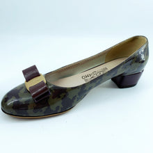 Load image into Gallery viewer, Salvatore Ferragamo heels