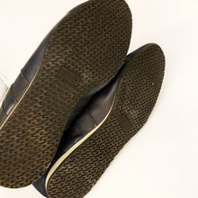 Load image into Gallery viewer, Hermes men's sneakers