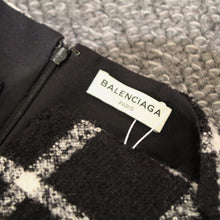 Load image into Gallery viewer, Balenciaga quilted black long dress