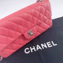 Load image into Gallery viewer, Chanel Lambskin classic flap bag TWS