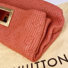 Load image into Gallery viewer, Louis Vuitton Clutch