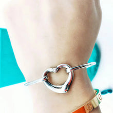 Load image into Gallery viewer, Tiffany Heart Bracelet TWS