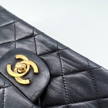 Load image into Gallery viewer, Chanel Vintage 18K gold Classic Flap Lambskin Medium bag