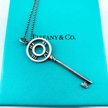 Load image into Gallery viewer, Tiffany Key necklace