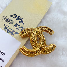 Load image into Gallery viewer, CHANEL Vintage Double C Golden Brooch