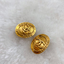 Load image into Gallery viewer, Chanel vintage gold ear clips