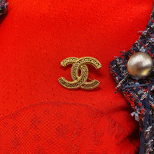 Load image into Gallery viewer, CHANEL Vintage Double C Golden Brooch