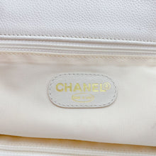 Load image into Gallery viewer, Chanel Vintage Caviar Wood Handle Tote
