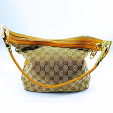 Load image into Gallery viewer, Gucci Miss GG shoulder bag