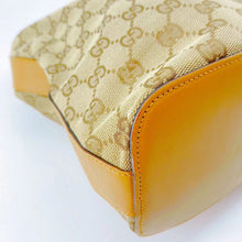 Load image into Gallery viewer, Gucci Miss GG shoulder bag