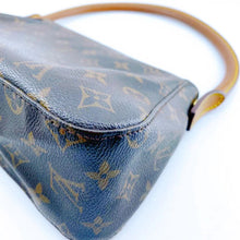 Load image into Gallery viewer, Louis Vuitton Monogram Looping TWS