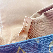 Load image into Gallery viewer, Louis Vuitton Monogram Looping TWS