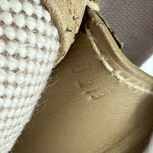 Load image into Gallery viewer, Hermes Jige Clutch